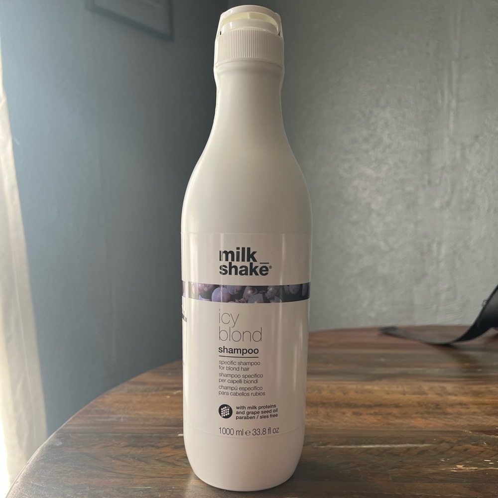 Milk shake shampoo